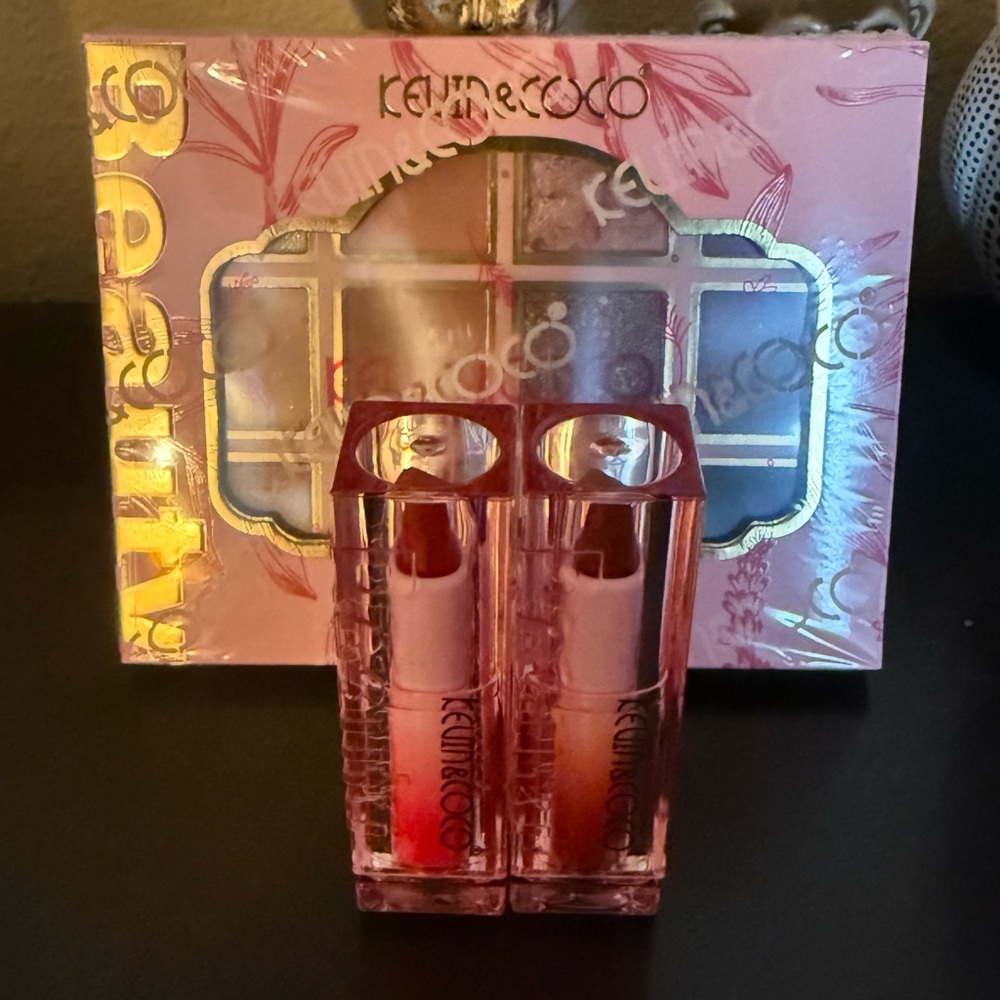 Kevin & Coco Eyeshadow Palette and Lipstick Set - Pink and Red